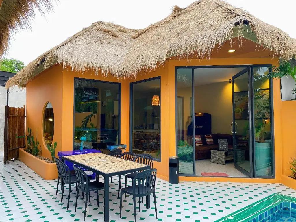 Dojo Pool Villa 0*