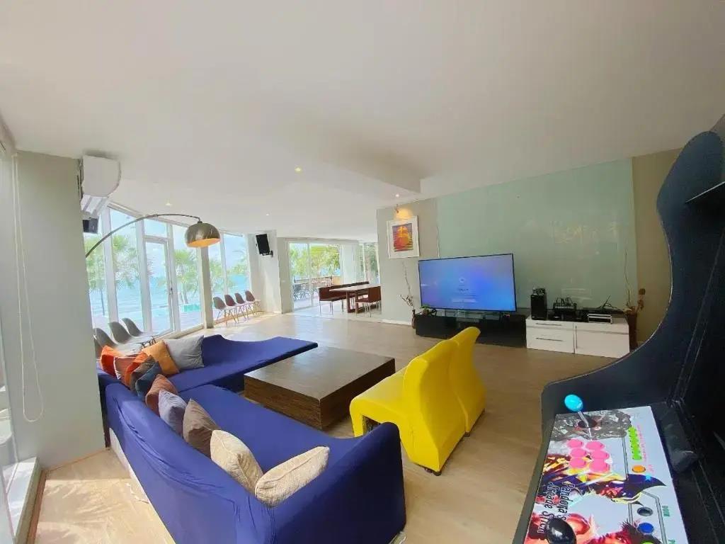 Dojo Pool Villa 0*