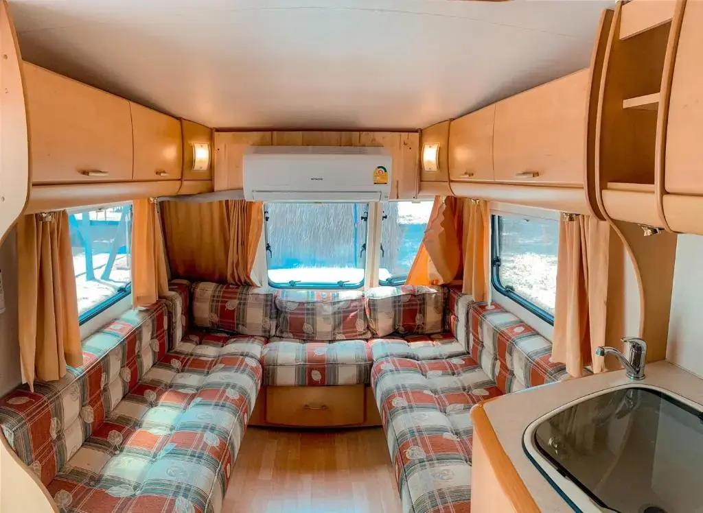 Beach House Camp 2*