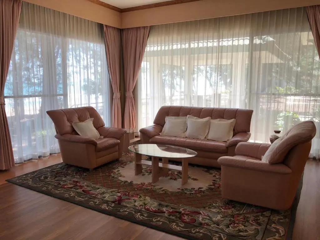 Seapine Beach Golf and Resort Hua Hin 3*