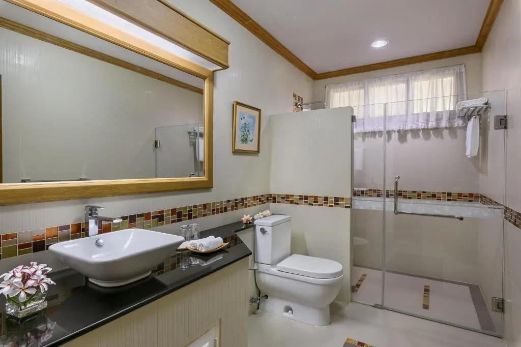 Seapine Beach Golf and Resort Hua Hin 3*