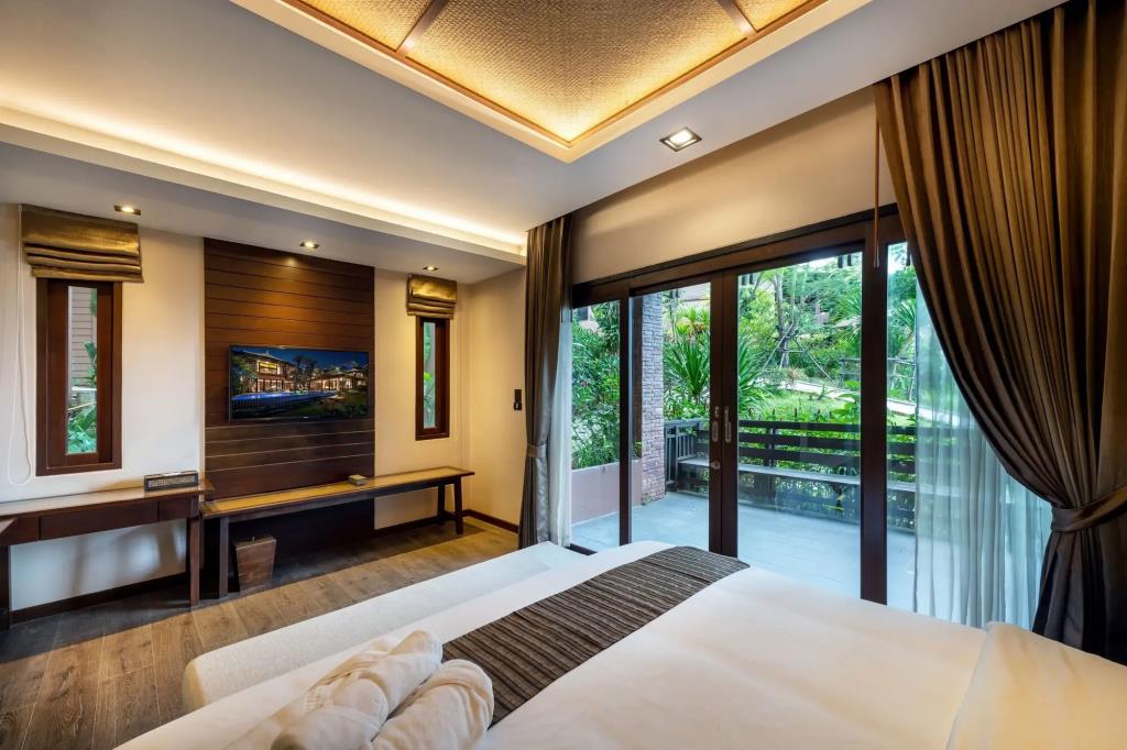 Nirvana  Beach Resort 3*