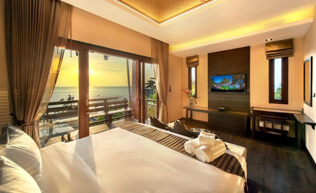 Nirvana  Beach Resort 3*