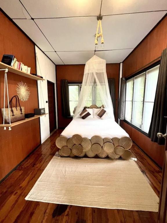 Beach Bungalow 3*