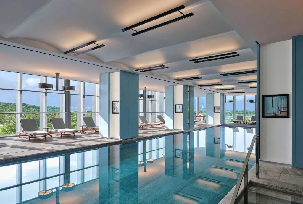 Andaz Shenzhen Bay, By Hyatt 4*