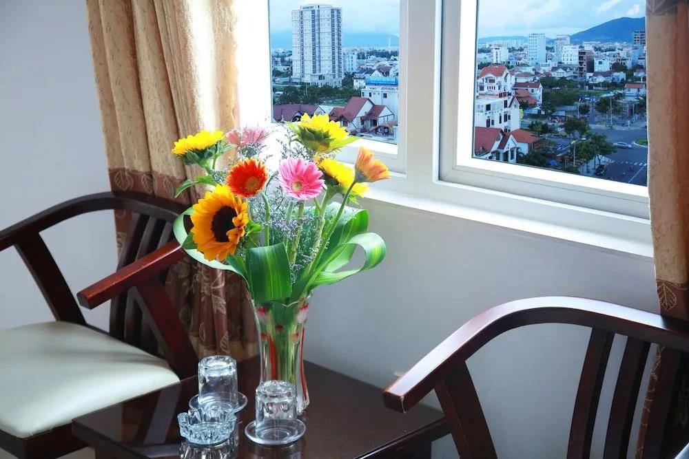 House Land Hotel 2 Da Nang 2*