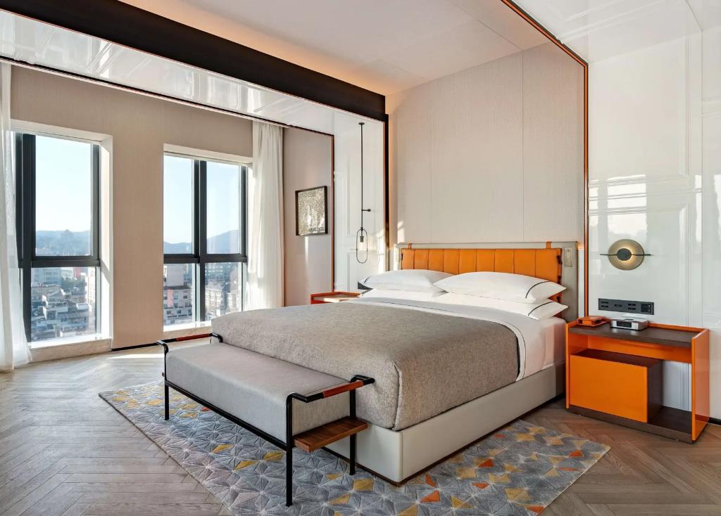 Canopy by Hilton Hangzhou West Lake 4*