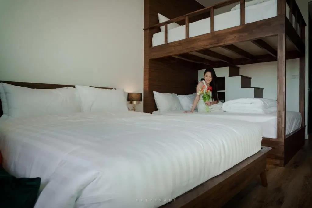 Play Poshtel & Cafe (SHA Certified) 3*