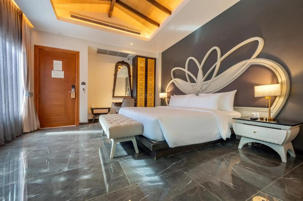 Phukalini Luxury Pool Villa & Onsen 0*
