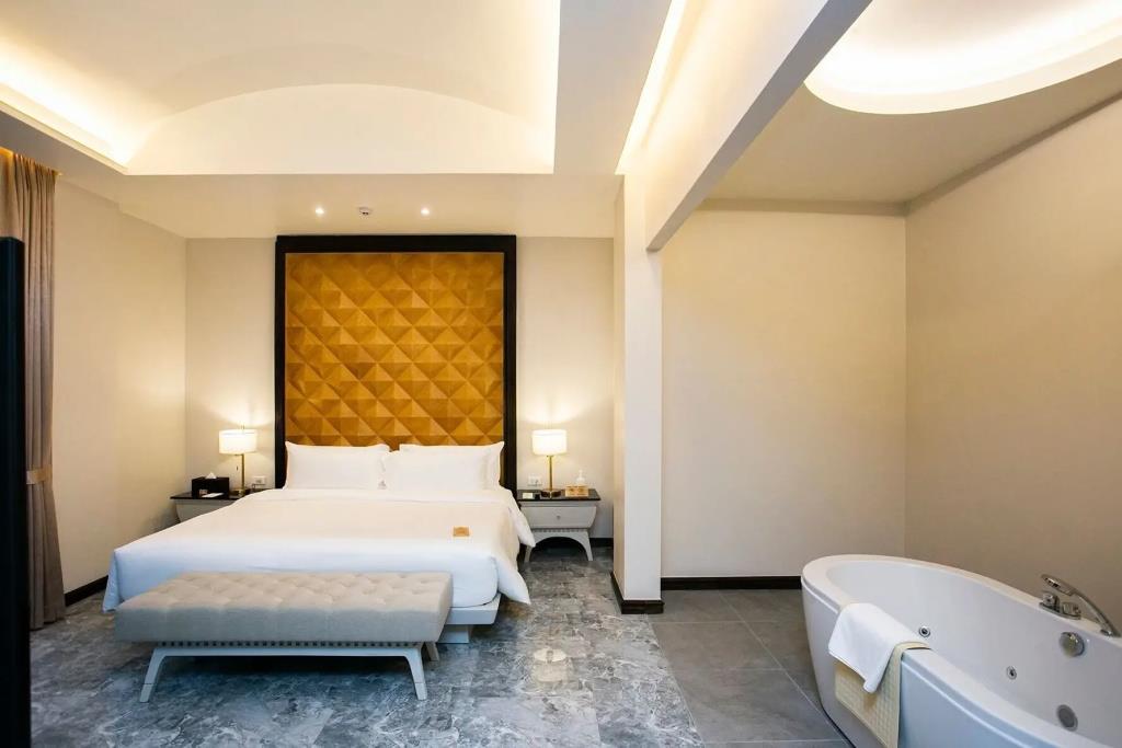 Phukalini Luxury Pool Villa & Onsen 0*
