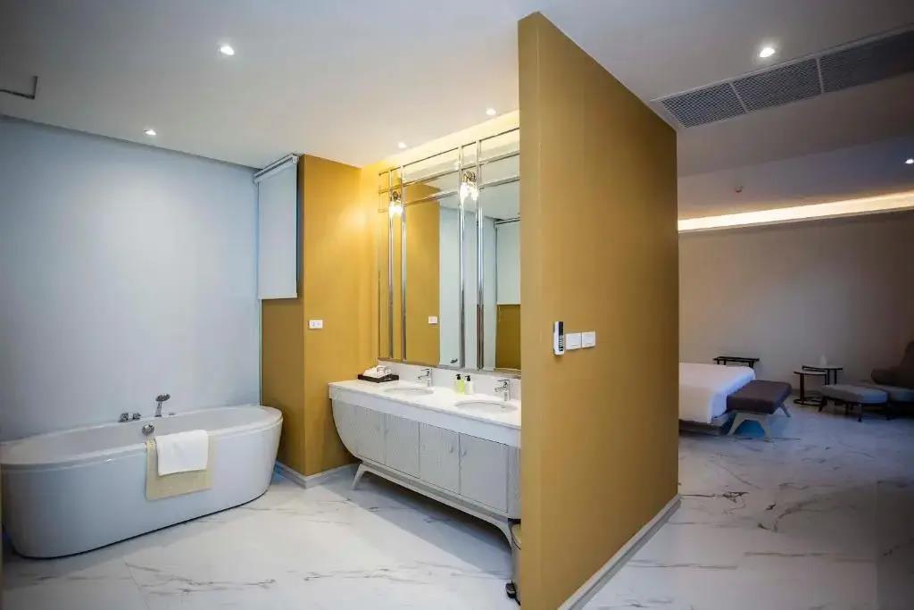 Phukalini Luxury Pool Villa & Onsen 0*
