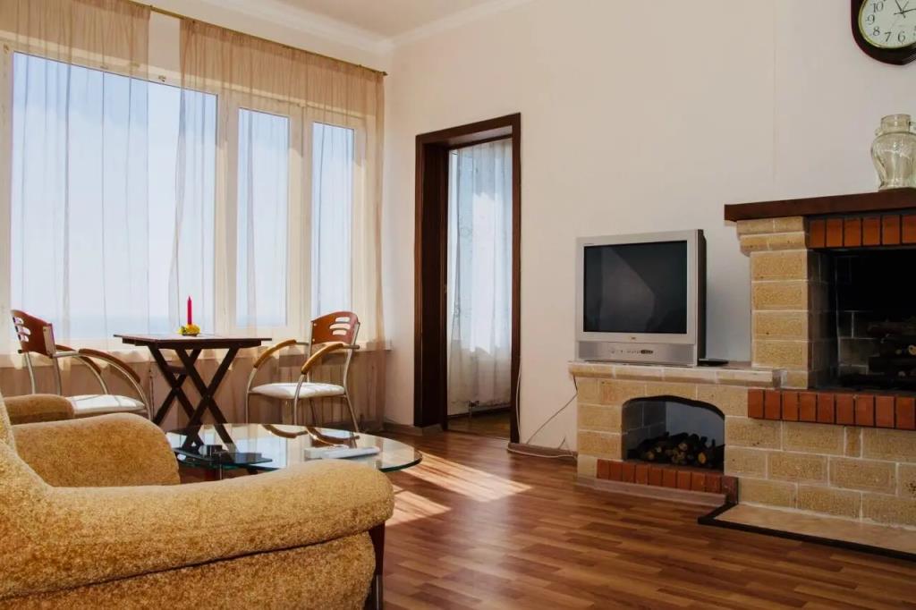 Pod Klyuch Amra House 0*