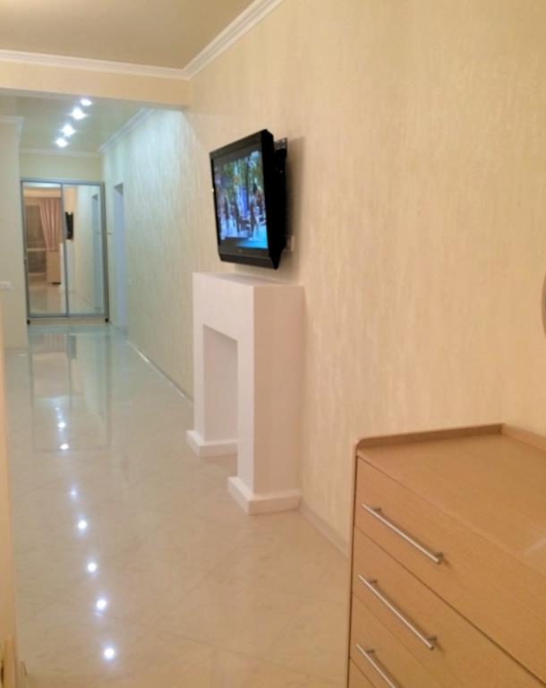 Royal Residence Triumph Apartments 0*