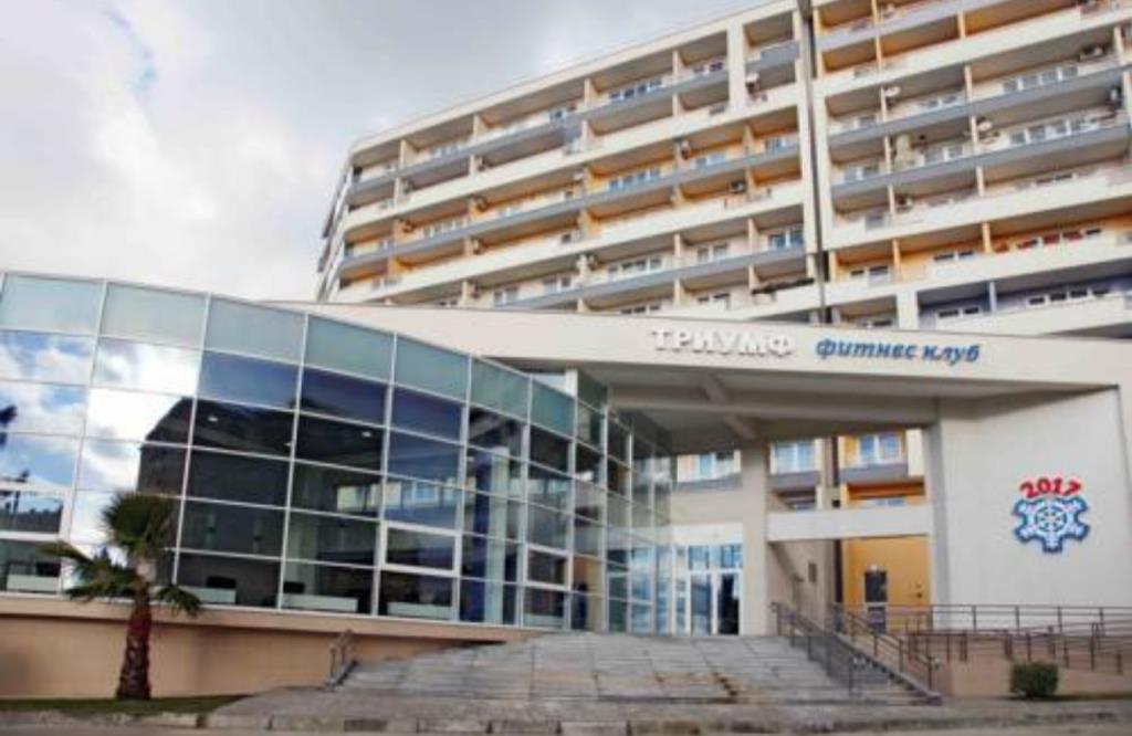 Royal Residence Triumph Apartments 0*