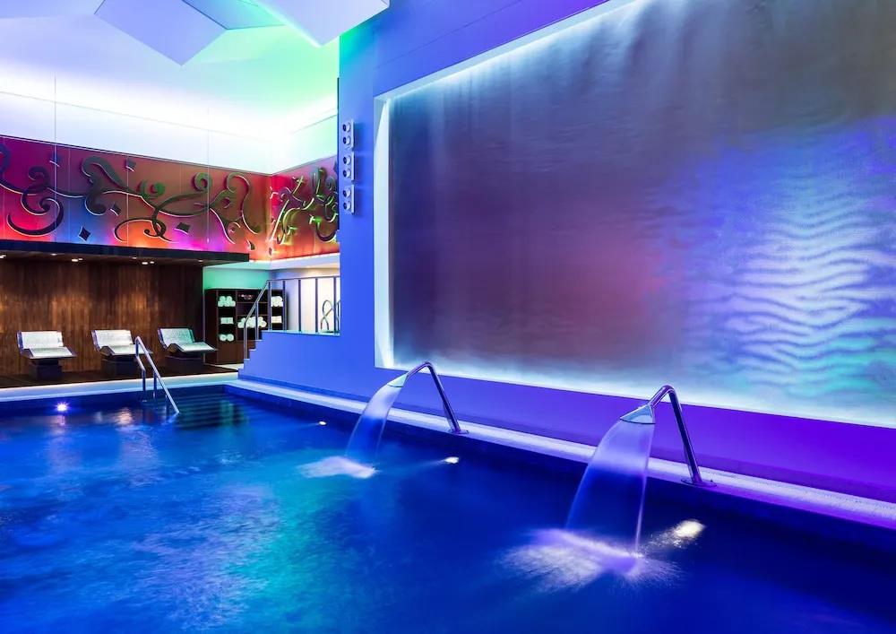Al Faisaliah Suites 0*