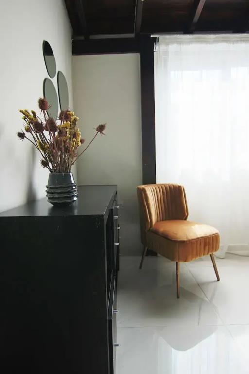 Phaedrus Living: City View Luxury Flat Harbour 03 0*