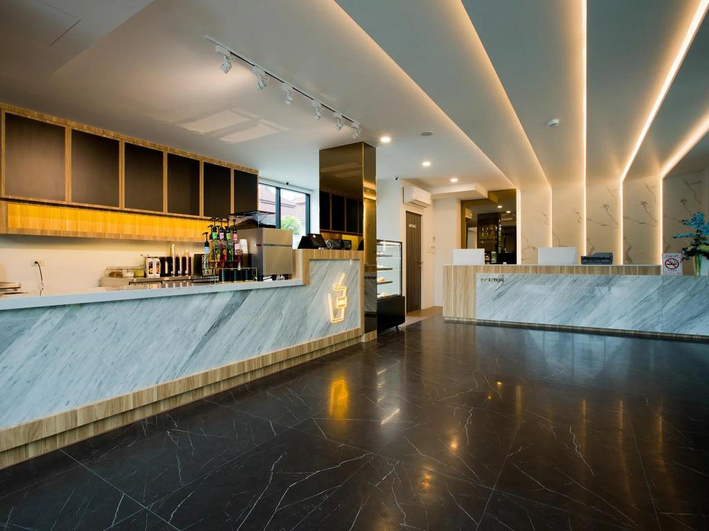 B2 Krabi Ao Nang Premier Resort 3*