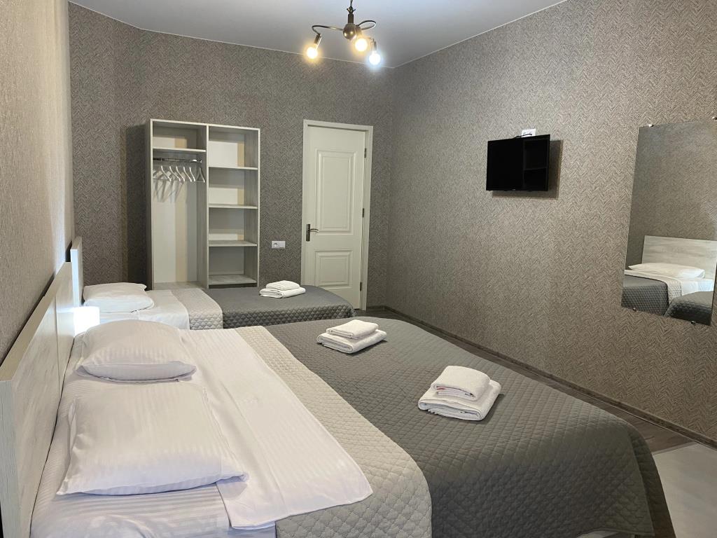 West Face Hotel 4*
