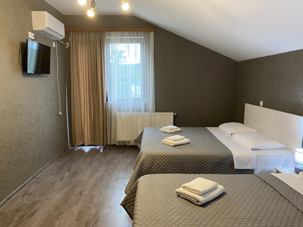 West Face Hotel 4*