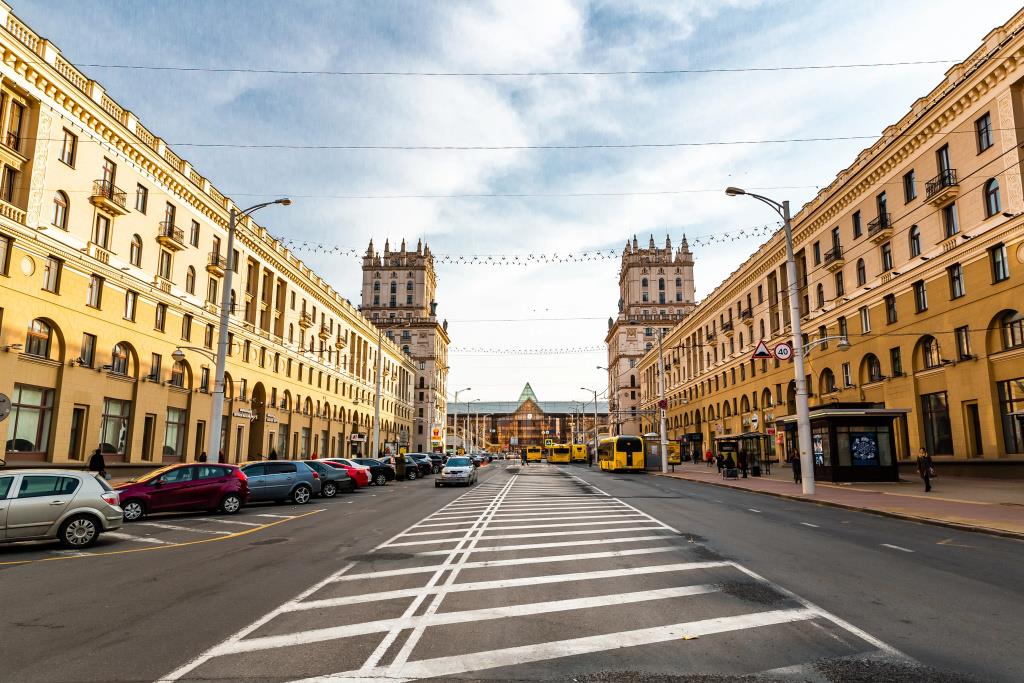 Interloft 4 Old Town Free Parking Wi-Fi 100/50 Smart TV Apartments 0*