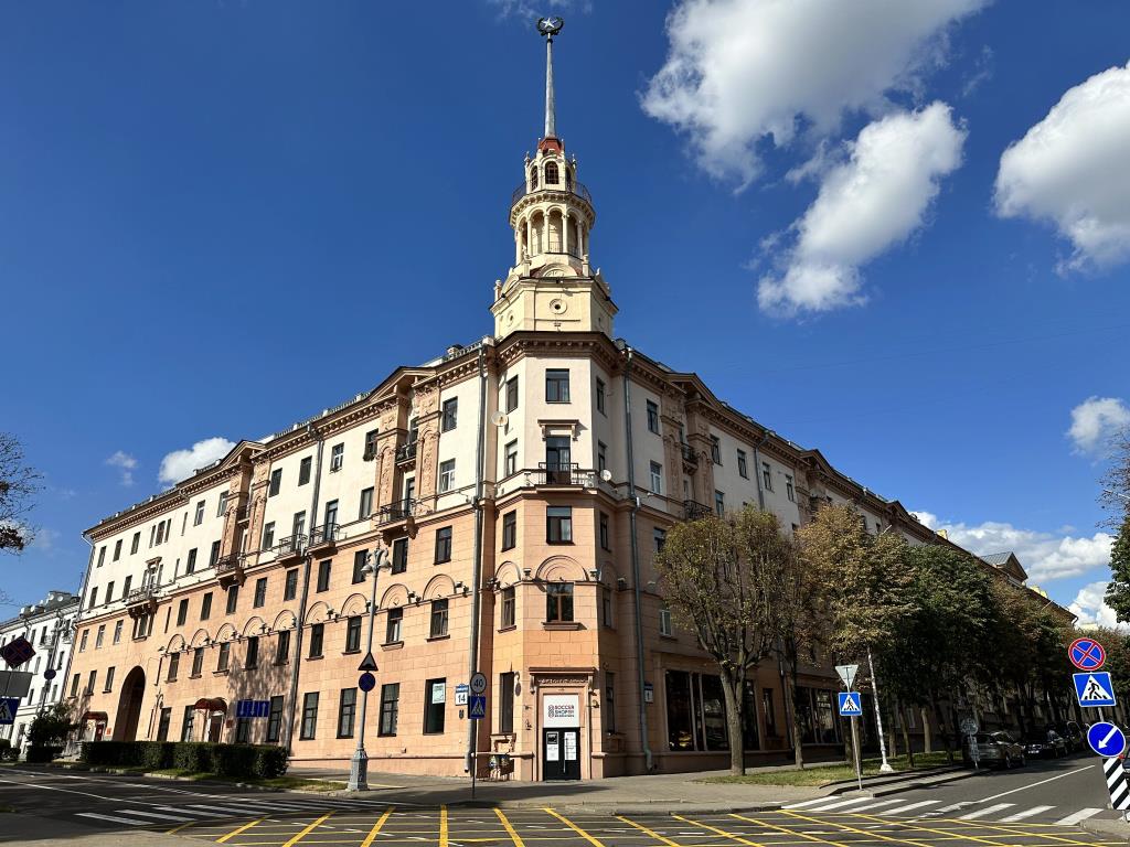 Interloft 7 Old Town Free Parking Wi-Fi 100/50 Smart TV Apartments 0*