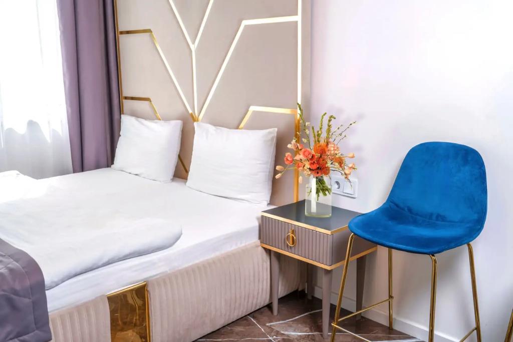 RP Manhattan (RP Manhattan) Hotel 3*