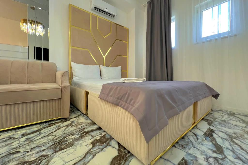 RP Manhattan (RP Manhattan) Hotel 3*
