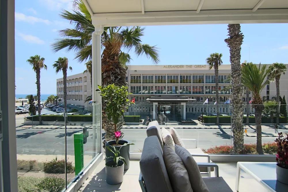 Phaedrus Living: Seaview Luxury Flat Limnaria 114 0*