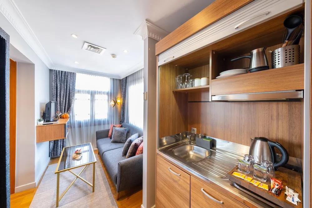 King Suits Hotel 0*