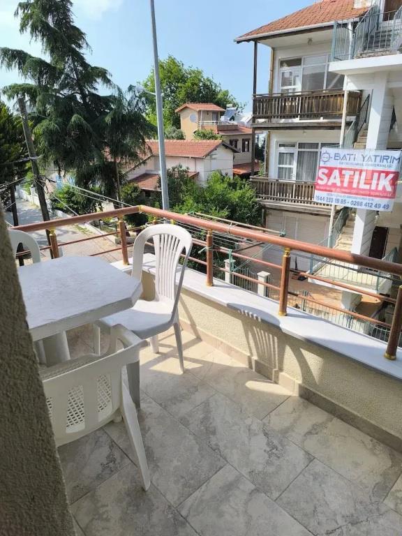 Avsar Apart Motel 0*