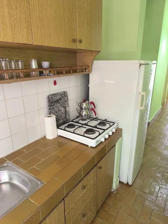 Avsar Apart Motel 0*