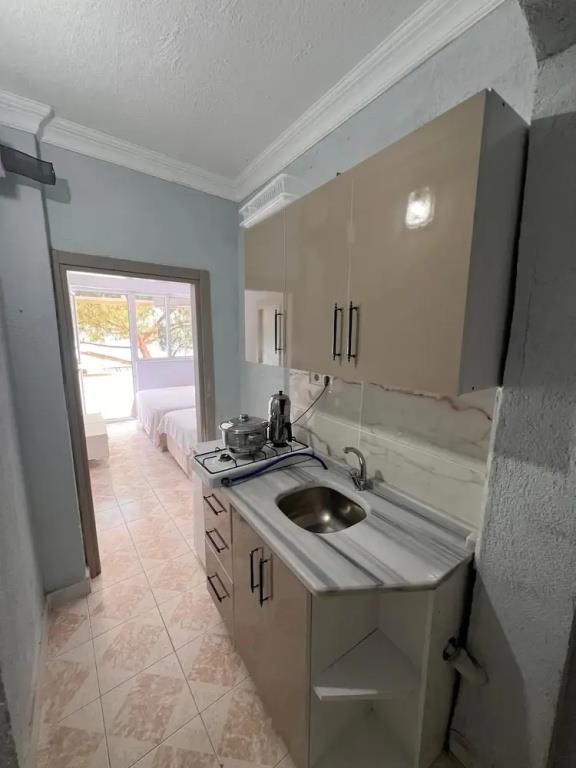 Avsar Apart Motel 0*