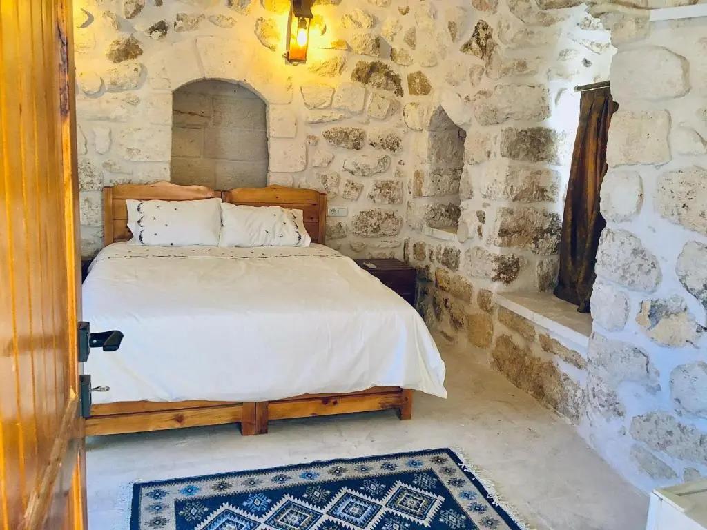 Mons Masius Hotel 0*