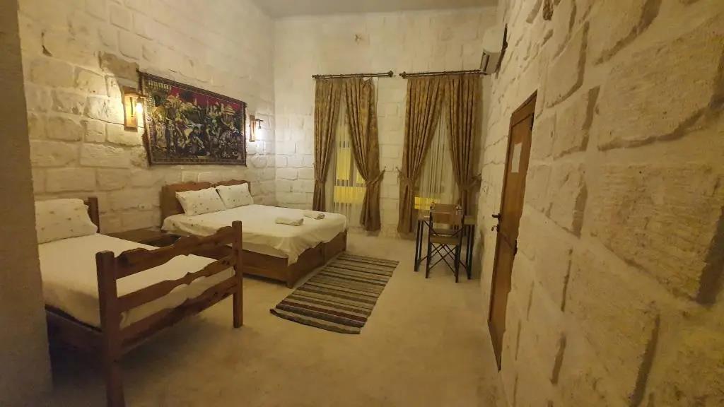Mons Masius Hotel 0*