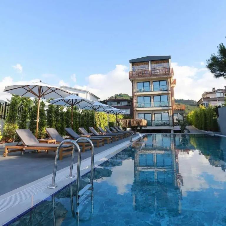 Pikola Otel 0*