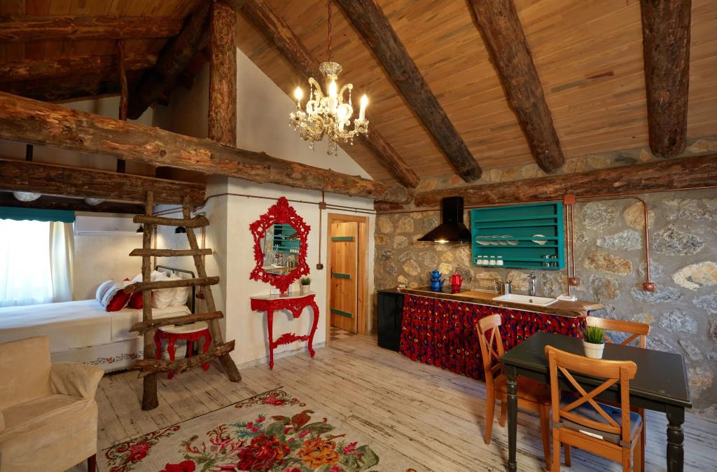 Dachas Cove Hotel 0*