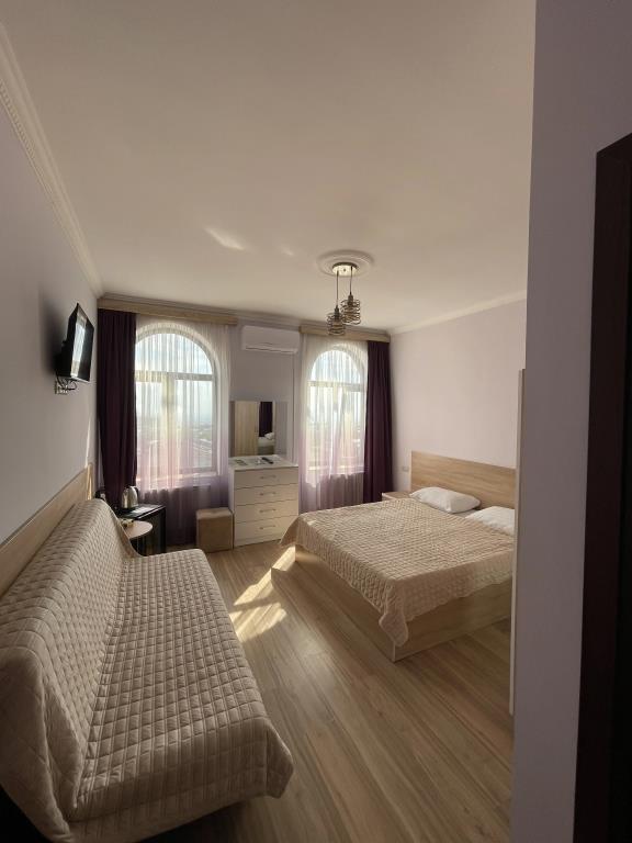 Decca Hotel 3*