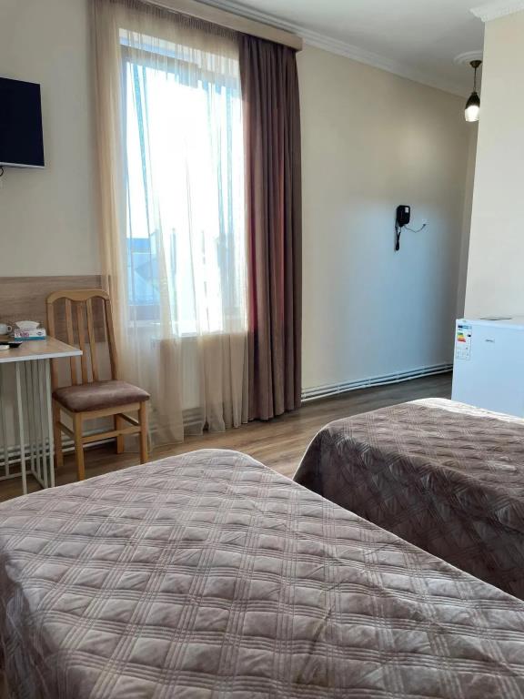 Decca Hotel 3*