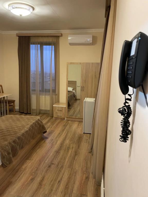 Decca Hotel 3*