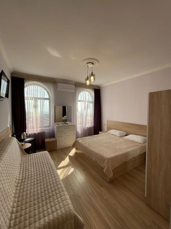 Decca Hotel 3*