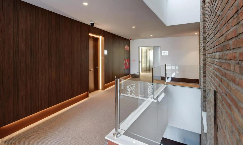 Sercotel Granada Suites 0*