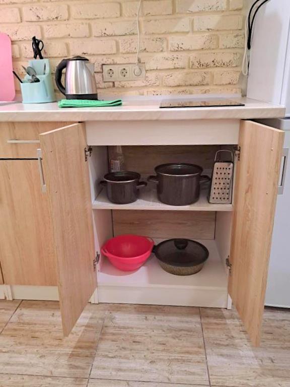Studiya Na Pyatigorskoj Flat 0*