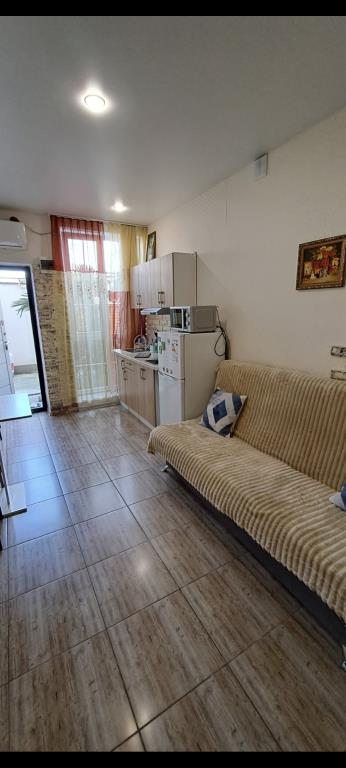 Studiya Na Pyatigorskoj Flat 0*
