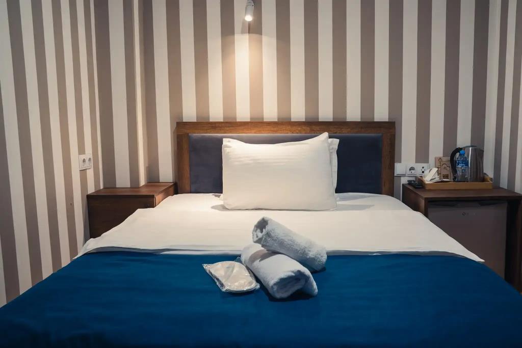 Legend Hotel 3*
