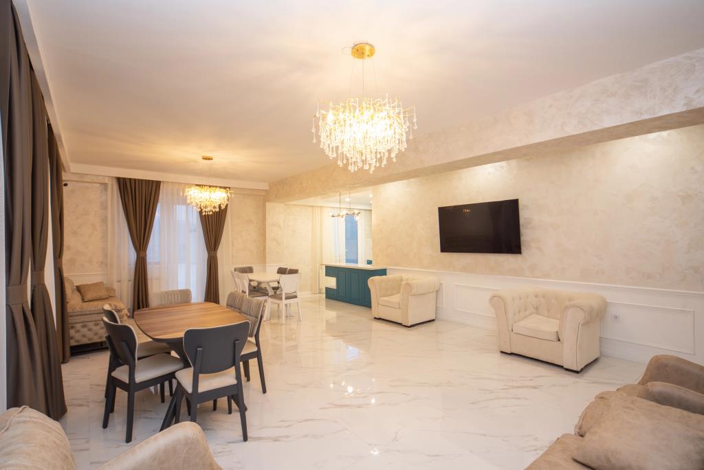 Babi Hotel 0*