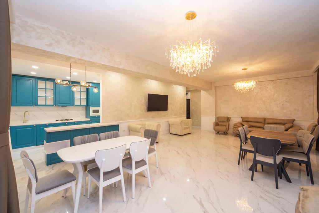 Babi Hotel 0*