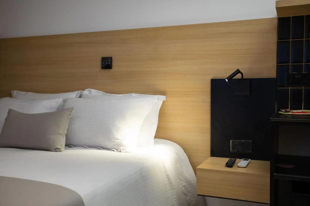 Alinea Urban Saripolou Square 0*