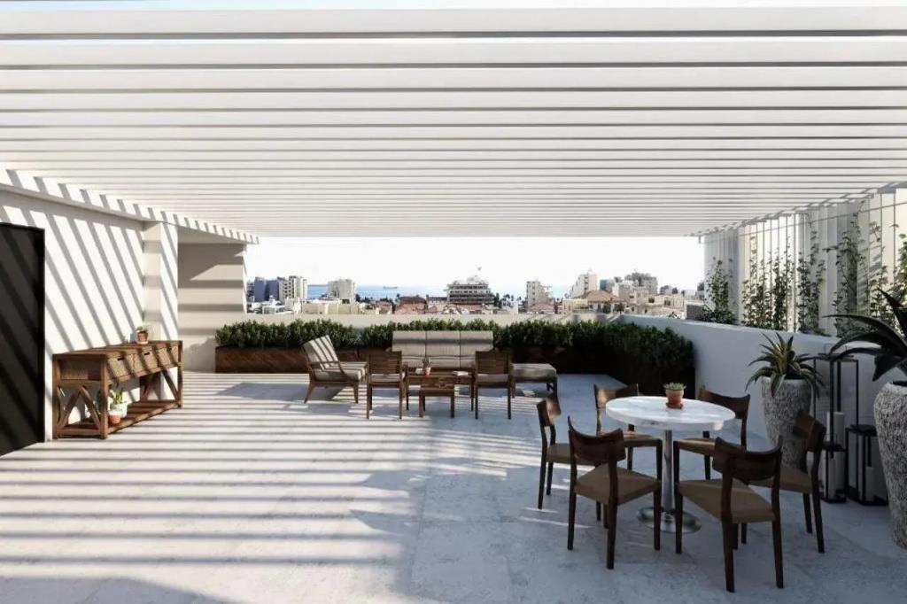 Alinea Urban Saripolou Square 0*