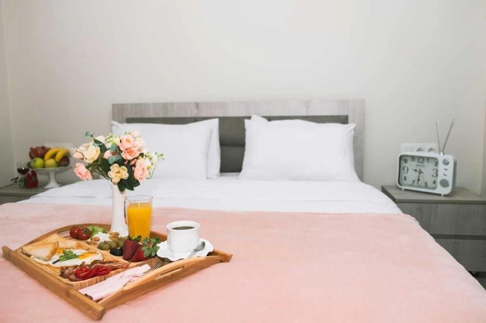 Art Hotel Batumi 3*
