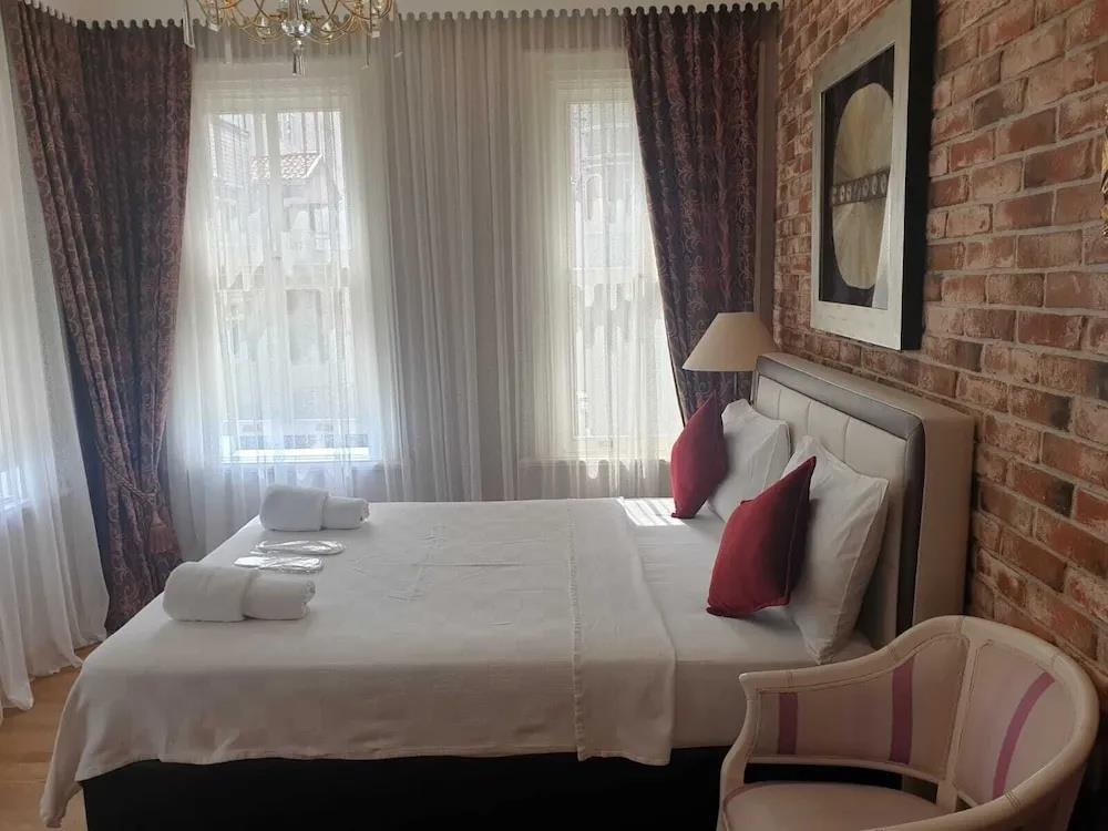 Bosphorus Bridge Hotel 0*